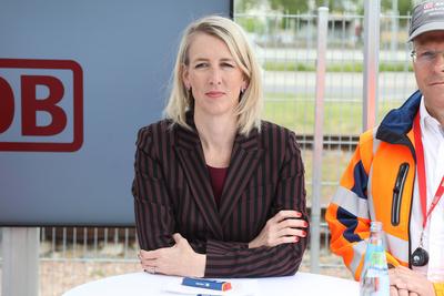 ICE-Werk bekommt Batteriespeicher-stock-foto