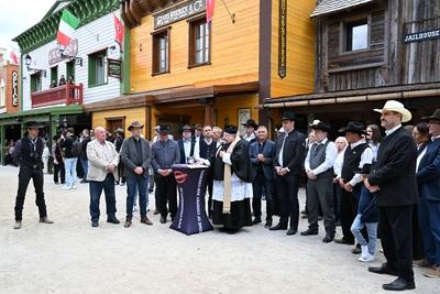 Wiederer?ffnung der neuen Main Street der Westernstadt Pullman City in Eging-stock-foto