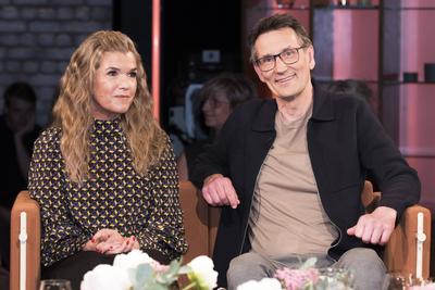Anke Engelke und Kristian Thees-stock-foto