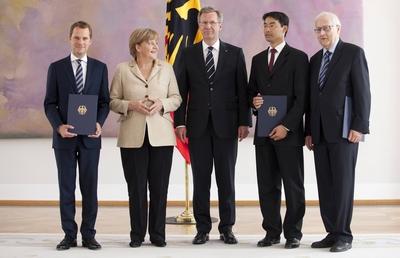 Schlo? Bellevue in Berlin - Aush?ndigung der Entlassungsurkunden und Ernennungsurkunden  durch Bundespr?sident Christia-stock-foto