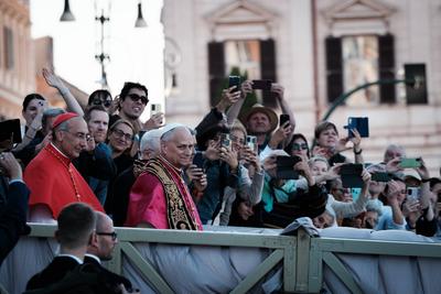 Rome, Pope Leo XIV takes office on the Roman Chair in the Basilica of St. John Lateran.-stock-foto