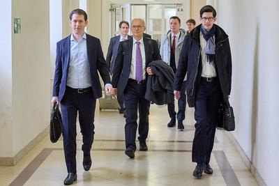  Wien 23.02.2023 - Letzter Verhandlungstag im Prozess gegen Ex-Bundeskanzler Kurz - Heute wurde im Grosser Schwurgerich-stock-foto