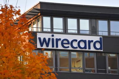 Sitz der wirecard AG in Aschheim Dornach in der Morgensonne am 20.10.2020. wirecard Logo, Firmenemblem,Schriftzug ,Gebae-stock-foto
