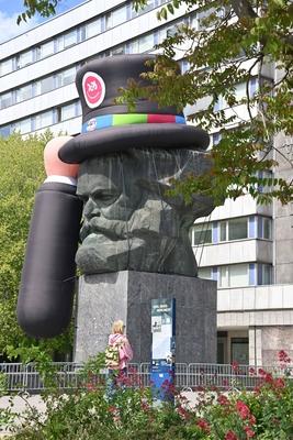 Hutfestival l?d nach Chemnitz ein-stock-photo