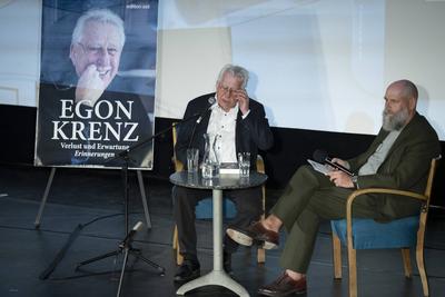 Egon Krenz, Holger Friedrich-stock-foto