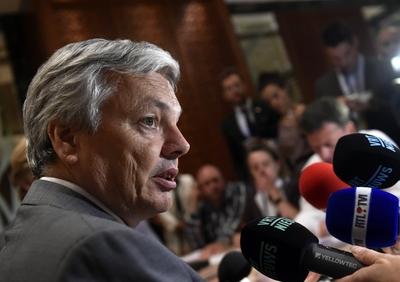 State visit of the Belgian Sovereigns to China / Reynders on terror attack - Visite d Etat du Roi Philippe et de la Rein-stock-foto