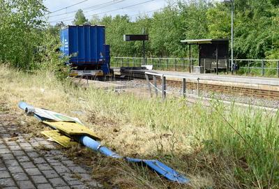 LKW Unfall-stock-foto