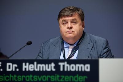 Helmut Thoma Aufsichtsratsvorsitzender freenet AG w?hrend der Hauptversammlung des Unternehmens i-stock-foto