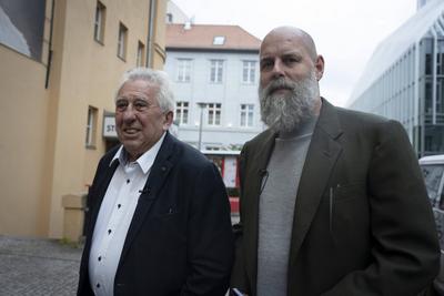 Egon Krenz, Holger Friedrich-stock-foto