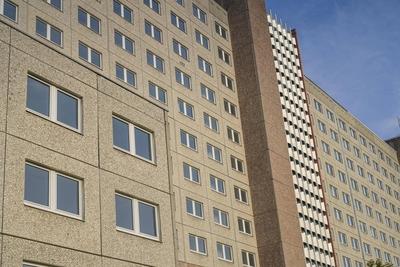 Wohngeb?ude, Plattenbau, ehemals vorgehalten f?r Stasi-Mitarbeiter, Ruschestra?e, Lichtenberg, Berlin, Deutschland *** R-stock-photo