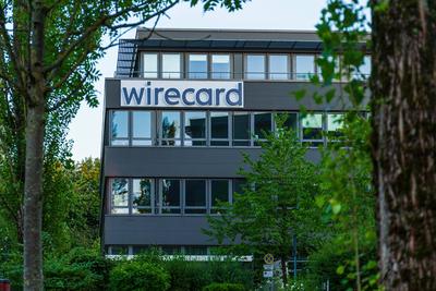 ASCHHEIM, GERMANY - August 8, 2020: Wirecard bankrupt fintech corporation headquarters building with logo near Munich Ge-stock-foto
