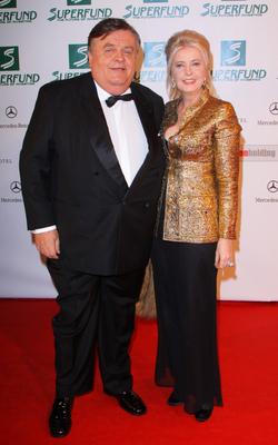 Womens World Award 05.03.2009 Prof. Dr. Helmut Thoma + Frau Daniele in der Wiener Stadthalle, Roland-Rainer-Platz 1, Wie-stock-foto