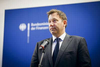 Lars Klingbeil trfft Stephane Sejourne-stock-foto