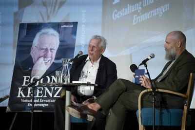 Egon Krenz, Holger Friedrich-stock-foto