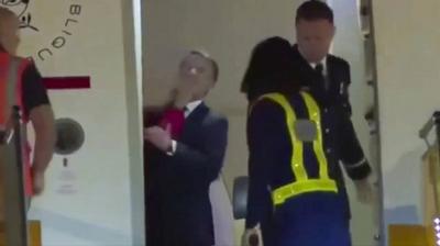 Emmanuel Macron bouscul? par Brigitte Macron-stock-foto