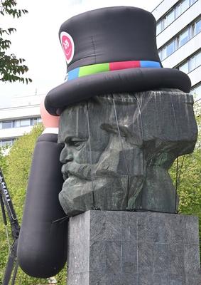 Hutfestival l?d nach Chemnitz ein-stock-photo