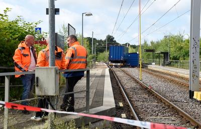 LKW Unfall-stock-foto