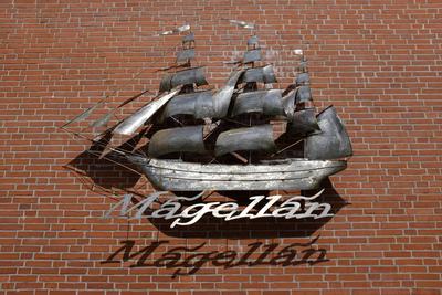 segelschiff,metallskulptur *** sailboat,metal sculpture h9g-fli-stock-photo