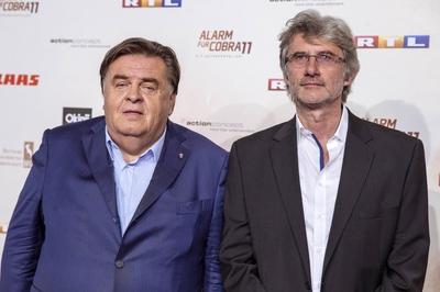 Helmut Thoma und Hermann Joha bei der Premiere der 300 Folge Alarm f?r Cobra 11 zum Auftakt der neu-stock-foto