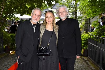 Helmuth Zerlett, Natalia Zerlett, Hermann Buehlbecker zu Gast beim Grand Opening Relais und Chateaux Hotel Diepeschrather M?hle Muehle by Nelson M?ller Mueeler am 26.05.2025 in Bergisch Gladbach NRW Deutschland *** Helmuth Zerlett, Natalia Zerlett, Hermann Buehlbecker as guests at the Grand Opening Relais and Chateaux Hotel Diepeschrather M?hle Muehle by Nelson M?ller Mueeler on 26 05 2025 in Bergisch Gladbach NRW Germany-stock-foto