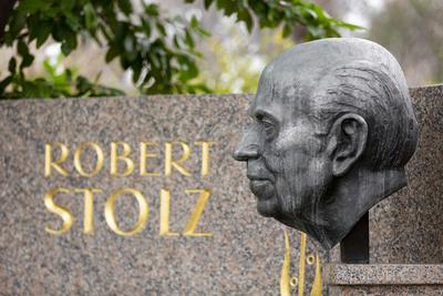 Robert Stolz Denkmal, Stadtpark in Wien, ?sterreich *** Robert Stolz Monument, City Park in Vienna, Austria 1065519322-stock-foto