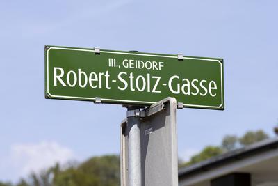 Stra?enschild, Robert Stolz Gasse in Graz, Steiermark, ?sterreich *** Street sign, Robert Proud Alley in Graz, Styria, A-stock-foto