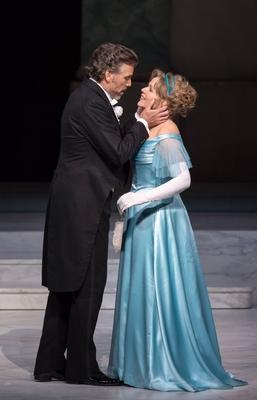 08 04 2014 OPER Arabella Richard Strauss Thomas Hampson als Mandryka und Ren?e Fleming als Ar-stock-foto