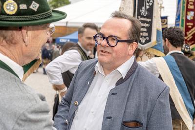 Clemens Baumg?rtner, Oberb?rgermeisterkandidat der CSU, beim Politischen Abend der CSU, Truderinger Festwoche, Volksfest im Stadtteil Trudering, M?nchen, 27.05.2025-stock-foto