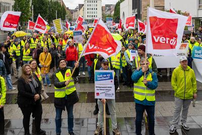 verdi Warnstreik der Versicherungsbranche - Privates Versicherungsgewerbe, N?rnberg, 28.05.2025-stock-photo