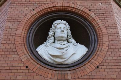 Bildnummer: 57725558  Datum: 27.03.2012  Copyright: imago/Rechdas Portr?t des Gro?en Kurf?rsten ziert die Siegess?ule in Hakenberg nahe Fehrbellin Portr?t Gro?er Kurf?rst in Siegess?ule bei Fehrbellin in Hakenberg Reisen GER Objekte xsp x0x 2012 quer Geb?ude Geschichte Historie Turm Monument Milit?r Ehrenmal Schlacht  57725558 Date 27 03 2012 Copyright Imago Computing the Portrait the grand Electors adorns the Victory Column in Hakenberg near Fehrbellin Portrait grand Elector in Victory Column at Fehrbellin in Hakenberg Travel ger Objects xsp x0x 2012 horizontal Building History History Tower Monument Military Memorial Battle-stock-foto