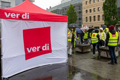 verdi Warnstreik der Versicherungsbranche - Privates Versicherungsgewerbe, N?rnberg, 28.05.2025-stock-photo