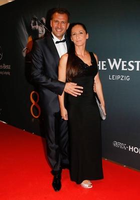 Moderator Rene Kindermann mit Freundin Katja Abendveranstaltung Roter Teppich im Hotel The Westin-stock-foto