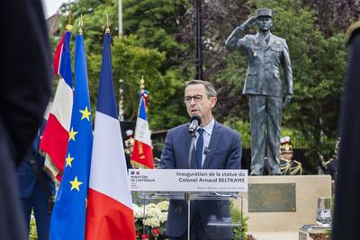 Inauguration ceremony for the statue of Colonel Arnaud Beltrame-stock-foto