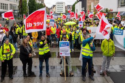 verdi Warnstreik der Versicherungsbranche - Privates Versicherungsgewerbe, N?rnberg, 28.05.2025-stock-photo