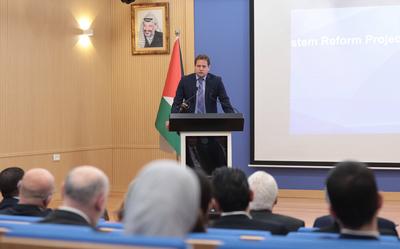 Palestinian Prime Minister, Mohammad Mustafa, attends the launch of a project to develop the health system-stock-foto