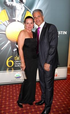 Karsten Speck mit Frau Cora bei der Abendgala des - 6. GLK Golf Charity Masters . Golfturnier im Hotel The Westin Leipzi-stock-foto