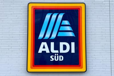 Symbolbild Aldi, Discounter, Lebensmittel, Bio-Produkte, Eigenmarken, Nachhaltigkeit, Frischeprodukte, Obst und GemÅ¸se,-stock-photo