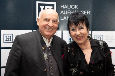 Axel Munz mit Uschi Ackermann 29.05.2025 Welcome Abend beim Pferd International M?nchen , auf der Olympia Reitanlage in-stock-foto