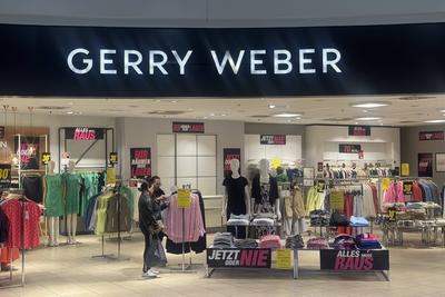 GERRY WEBER Modekette-stock-photo