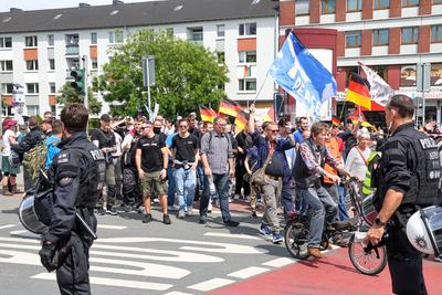 Demonstrationen in der Innenstadt von M?nster. Der Demonstrationszug startet auf dem Servagtiiplatz.-stock-foto