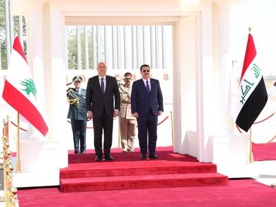 Lebanese President Joseph Aoun and his accompanying delegation arrived at Baghdad International Airport for an official visit to Iraq-stock-foto