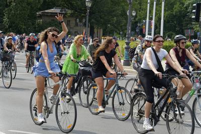 ADFC Sternfahrt Berlin 01.06.2025. Grosser Stern, Tiergarten, Berlin-stock-foto