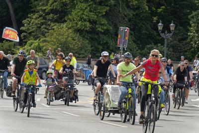ADFC Sternfahrt Berlin 01.06.2025. Grosser Stern, Tiergarten, Berlin-stock-foto