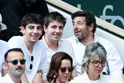 Internationaux de Roland Garros. People en tribunes 1er juin-stock-foto
