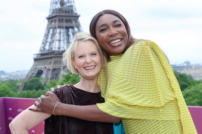 Premiere du film 'And just like that that...' devant la tour Eiffel-stock-foto