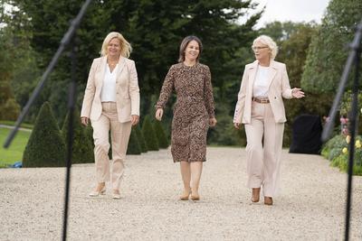Klausurtagung der Bundesregierung auf Schloss Meseberg - Nancy Faeser, Bundesministerin des Innern und f?r Heimat, Anna-stock-foto