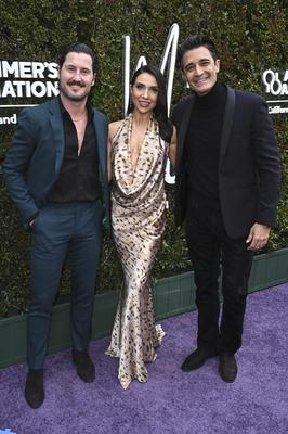 Val Chmerkovskiy / Walentin Khmerkowskyj, Jenna Johnson, Gilles Marini-stock-foto