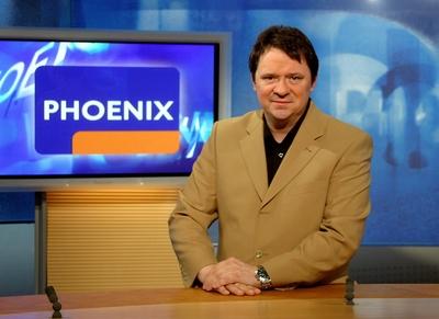 Bildnummer: 50722704  Datum: 22.03.2005  Copyright: imago/Sven SimonChristoph Minhoff (GER/Programmgesch?ftsf?hrer PHOENIX) im Studio, Personen; 2005, Bonn, TV, Fernsehsender, Sender, Programmchef, Programmdirektor, Gesch?ftsf?hrung, Gesch?ftsf?hrer, Manager, Journalist, Journalisten, Pressetermin, Fotoshooting; , quer, Kbdig, Einzelbild, Medienunternehmen, Wirtschaft,  Deutschland, Randbild, People  / Minhof, Unternehmensf?hrung, Fotoshooting, Fernsehstudio, Schriftzug, Logos, close-stock-foto
