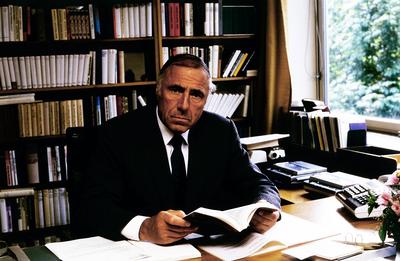 Siegfried Unseld Siegfried Unseld, deutscher Verleger, Leiter des Suhrkamp Verlags, Gesch?ftsf?hrer der Suhrkamp Verlag-stock-foto