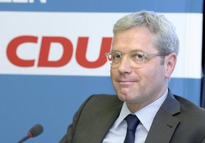 Bildnummer: 57923455  Datum: 17.04.2012  Copyright: imago/Rainer UnkelNorbert R?TTGEN , CDU , Bundesumweltminister und Spitzenkandidat der CDU f?r die Landtagswahl in NRW , 17.04.2012 People Politik Portr?t x0x xkg 2012 quer FOTOGRAFIE PHOTOGRAPH FARBE COLOUR FARBFOTOGRAFIE COLOUR PHOTOGRAPH FARBAUFNAHME PORTRAET PORTRAIT PERSOENLICHKEIT PERSONALITY DEU DEUTSCHLAND GERMANY POLITIK POLITICS QUERFORMAT HORIZONTAL FORMAT  57923455 Date 17 04 2012 Copyright Imago Rainer Unkel Norbert R?ttgen CDU Federal Environment Minister and Top candidate the CDU for the Landtag election in NRW 17 04 2012 Celebrities politics Portrait x0x xkg 2012 horizontal Photography Photo Color Colour Color photography Colour Photo Ink Portrait Portrait Personality Personality DEU Germany Germany politics POLITICS Landscape horizontally Format-stock-photo